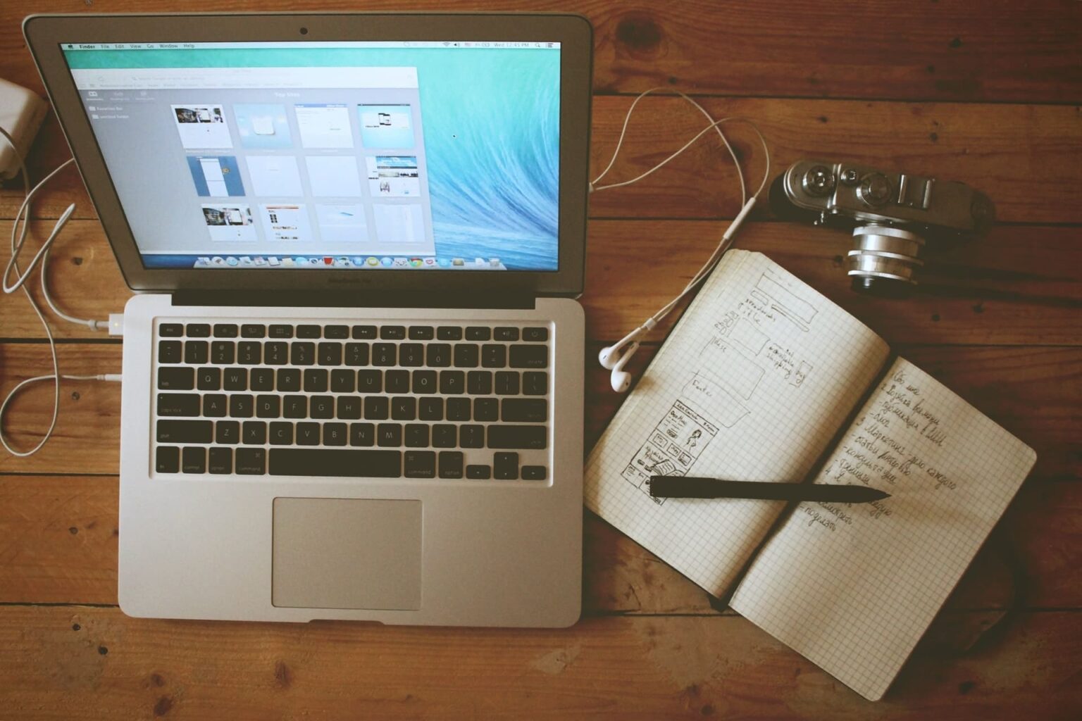 Art Hongchintakul of Swiftlet give a Web Design review for us
